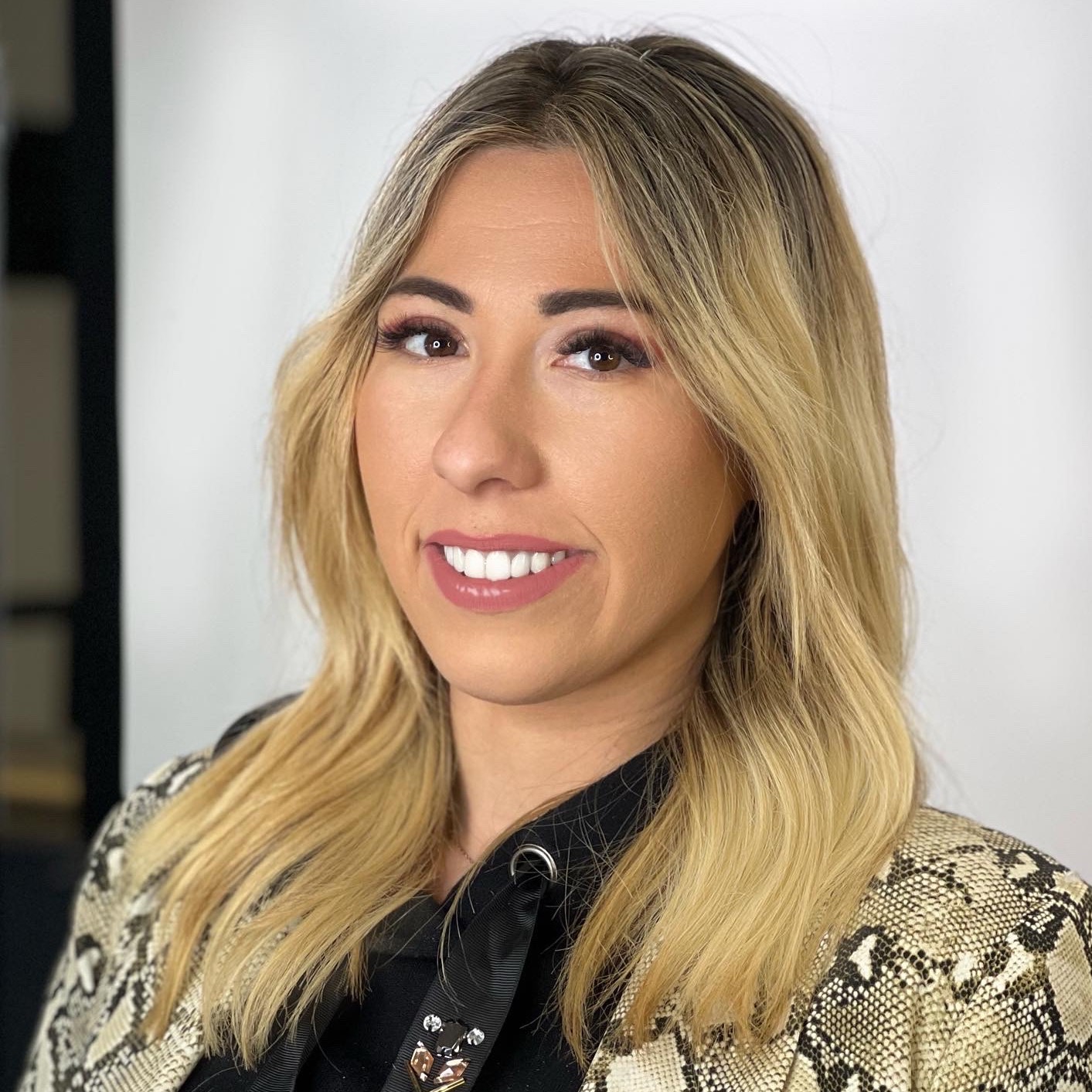 Aurelie - Coloriste &amp; Coupeuse