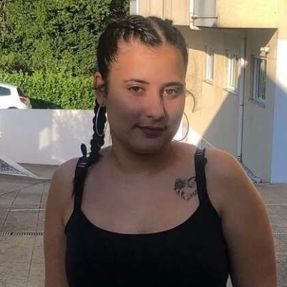 Expert profile picture