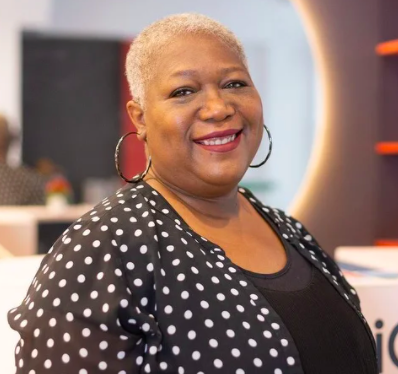 Micheline - Coloriste &amp; Coupeuse